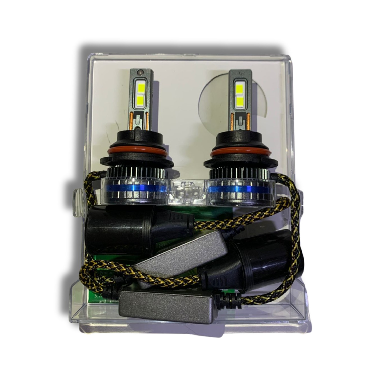 Foco LED Automotriz Carlumex 9004 – Alto Desempeño y Máxima Iluminación